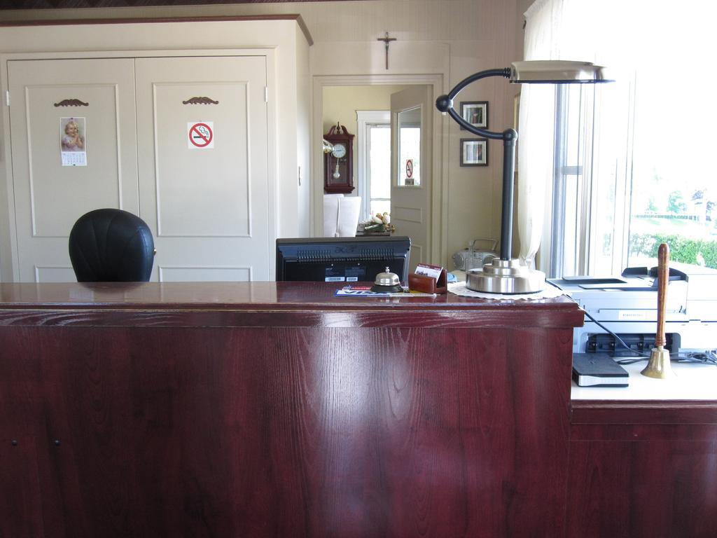 Motel Saint-Hilaire Mont-Saint-Hilaire Extérieur photo